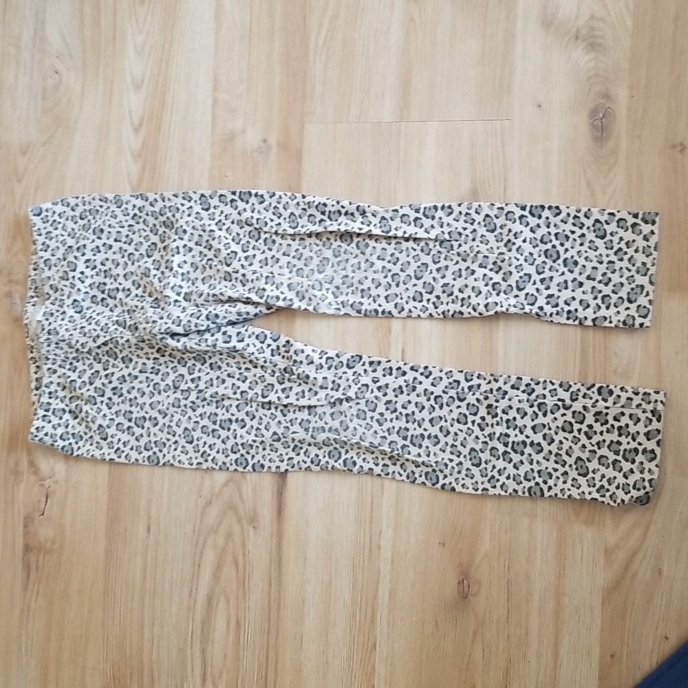 Jumpin Beans leopard leggings size 6x